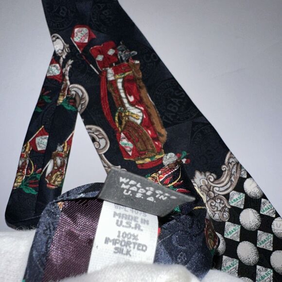 Golfing Christmas Tie (57”x4”) Tabasco Brand. 100% Silk. Made In USA. - Picture 4 of 10